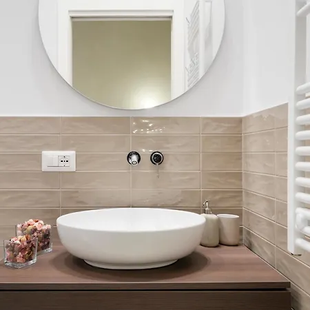 Mimi's - Charming Old Town 3* バーリ