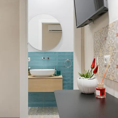 Mimi's - Charming Old Town ゲストハウス バーリ