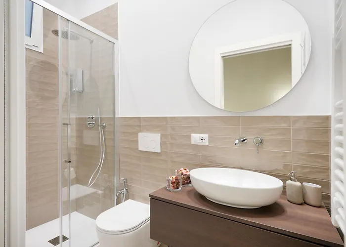 Mimi's - Charming Old Town 3* Бари